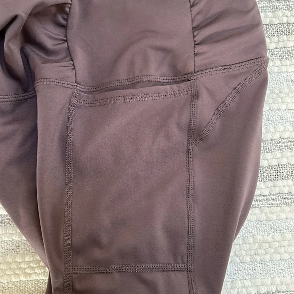 Free People Movement Womens Mauve Lavender Capri Leggings SP Ruched Athleisure - Picture 12 of 14